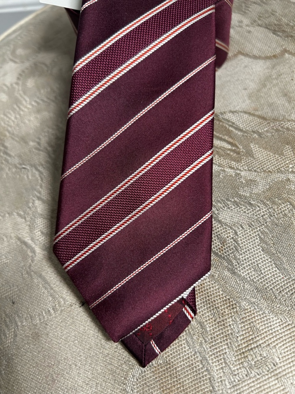 Gucci Burgundy Striped Silk Tie with White & Red Accents